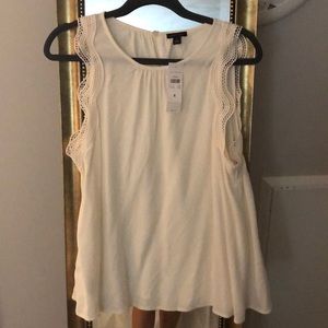 Ann Taylor Blouse size Small.